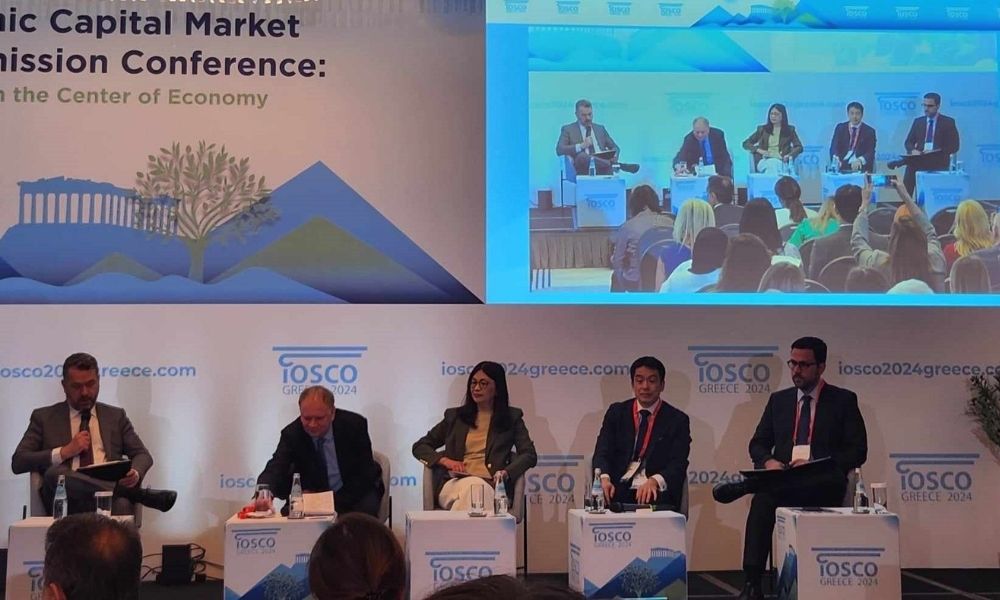 IOSCO hoạt động dựa trên một loạt các nguyên tắc để thúc đẩy sự hợp tác quốc tế