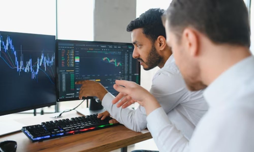 Commercial Account có ảnh hưởng đáng kể và đa chiều đến thị trường Forex, như tạo ra thanh khoản lớn cho thị trường.