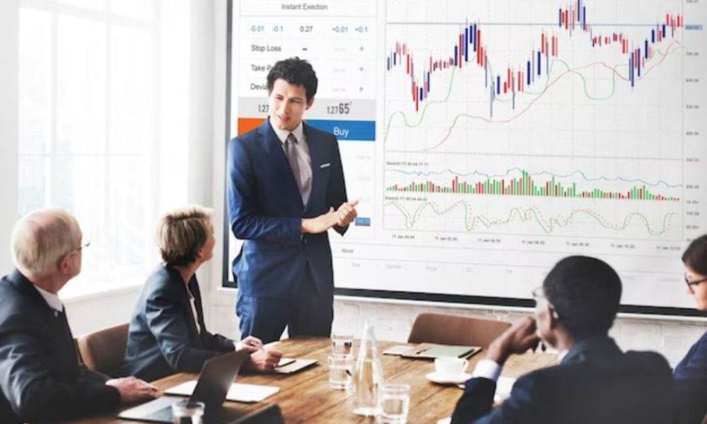 Commercial Account quan trọng với nhà đầu tư Forex dù không phải là họ, giúp hiểu "dòng tiền thông minh" và dự báo thị trường.