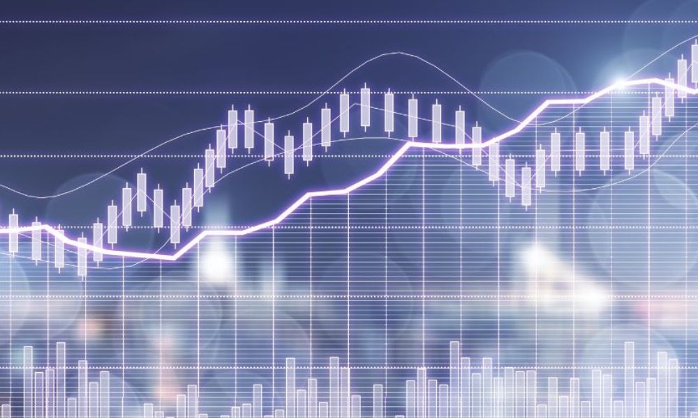 Giải đáp thắc mắc về Hedging là gì?|Cần lưu ý điều gì khi áp dụng Hedging?|Ý nghĩa của Hedging trong Forex là gì?|Một số chiến lược Hedging trong Forex|Chiến lược Hedging trong Forex với các cặp tiền tệ tương quan|Nhà đầu tư có nên áp dụng chiến lược Hedging không?
