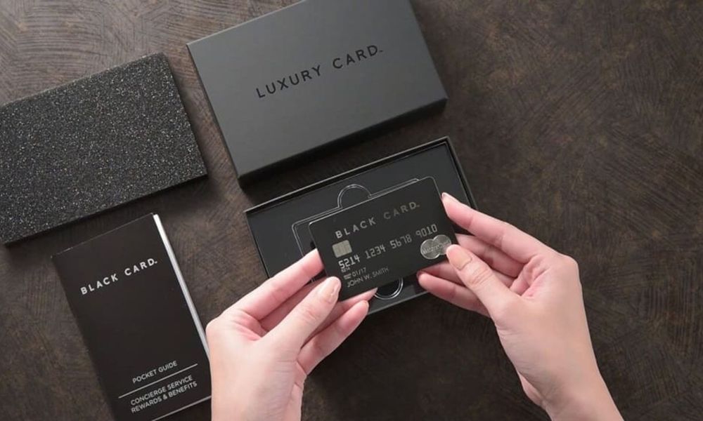 Tìm hiểu thẻ đen là gì?|Đặc điểm nổi bật của thẻ đen là gì?|Những lợi ích vượt trội của thẻ đen|Ưu đãi đặc quyền khi sở hữu thẻ đen